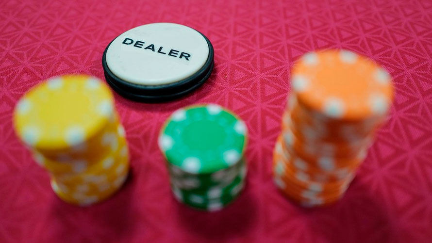 Odtwarzanie Poker z Cardano